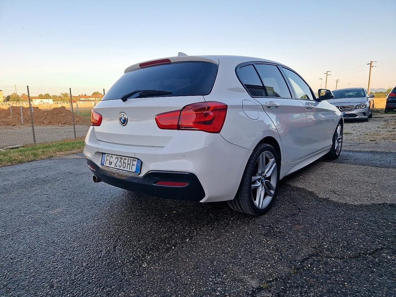 Bmw 118 118d 5p. Msport