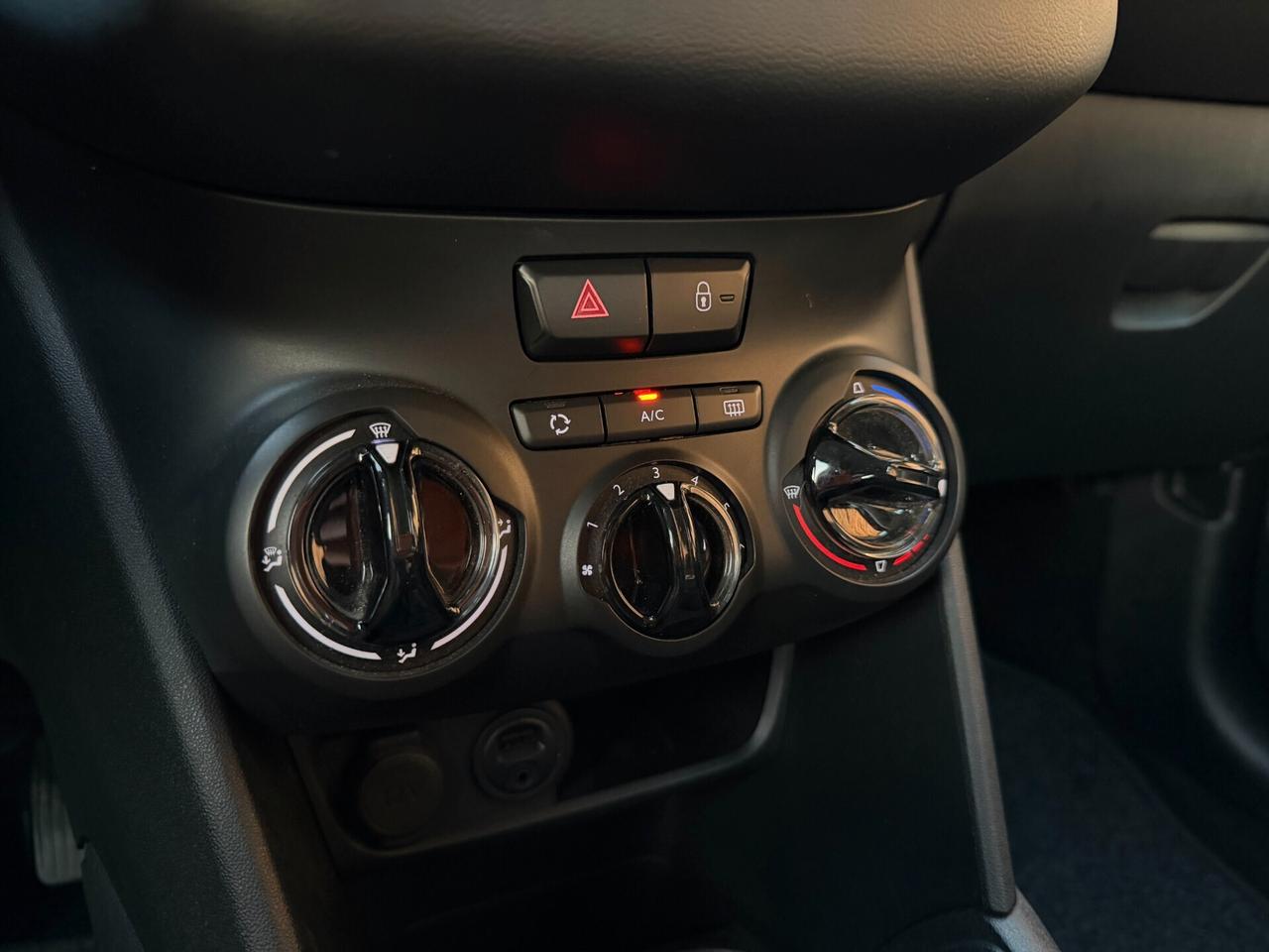 Peugeot 208 Active/1.0 68 CV/MOTORE REVISIONATO