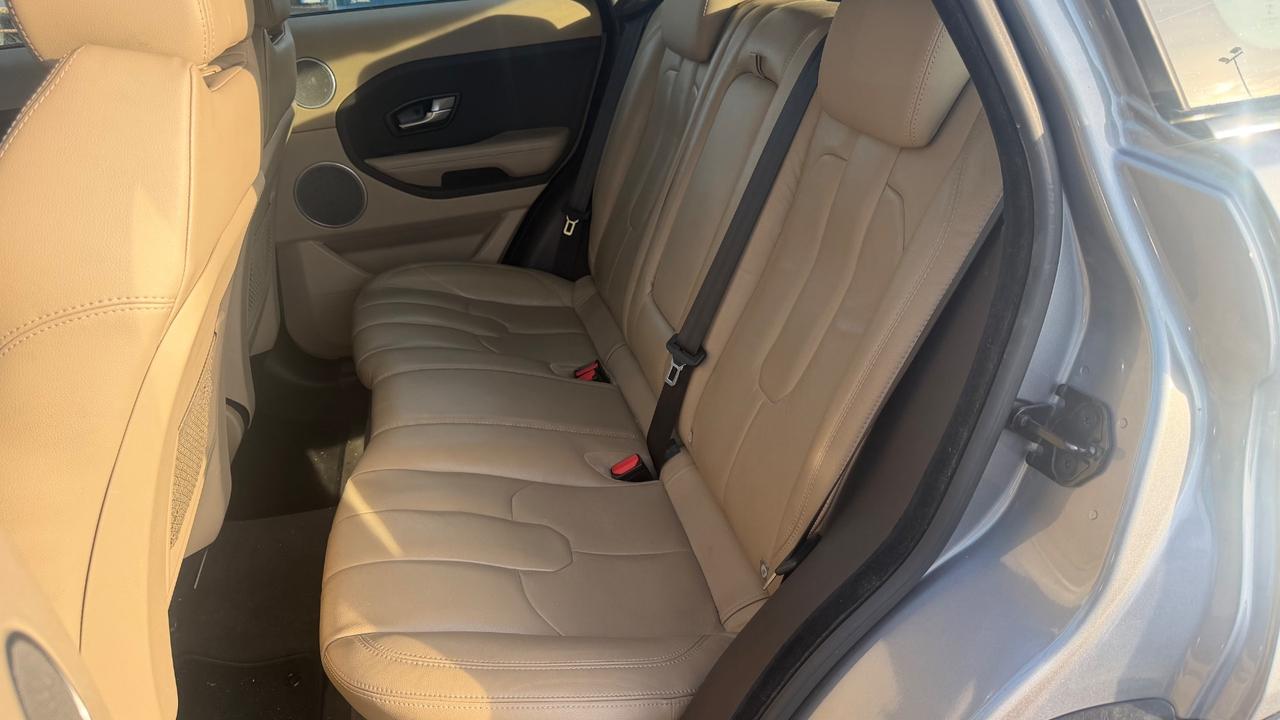 Land Rover Range Evoque 2.2 TD4 5p. Prestige