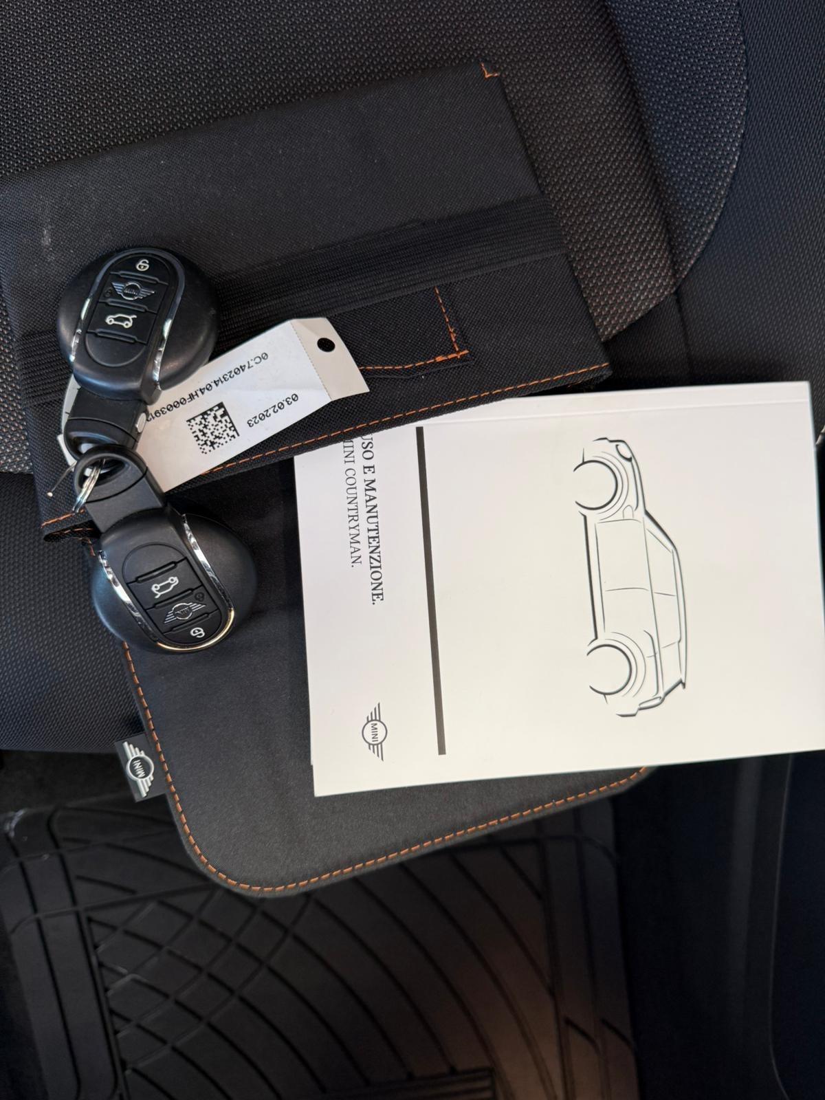Mini Cooper Countryman PERFETTA PARI A NUOVO UNIPRO