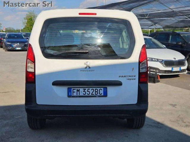 PEUGEOT Partner Tepee 1.6 BLUEHDI 75CV 5 posti N1 E6 - FM352BC