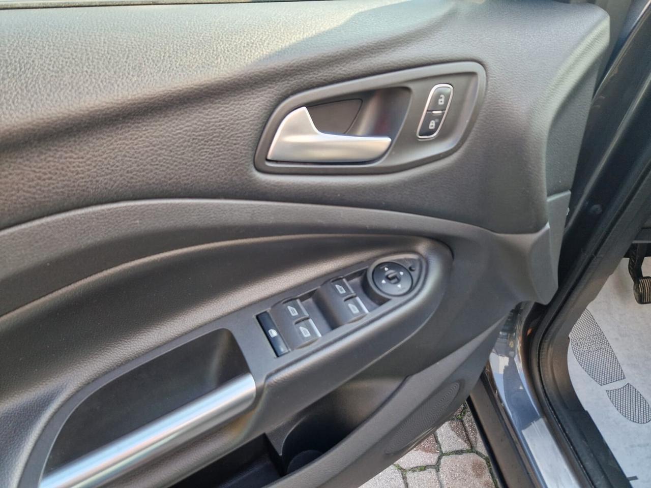 Ford Kuga 1.5 TDCI 120 CV S&S 2WD Titanium OK NEO PATENTATI