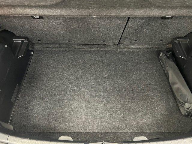TOYOTA Yaris III 2017 - 5p 1.5h Active my18