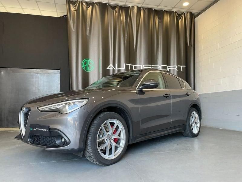 Alfa Romeo Stelvio 2.2 Turbodiesel 210 CV AT8 Q4 Executive