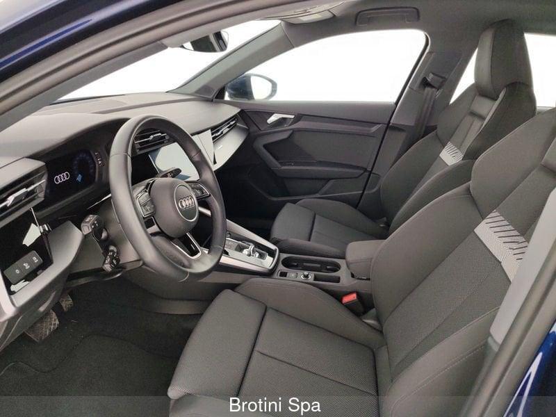 Audi A3 SPB 35 TFSI Identity Black