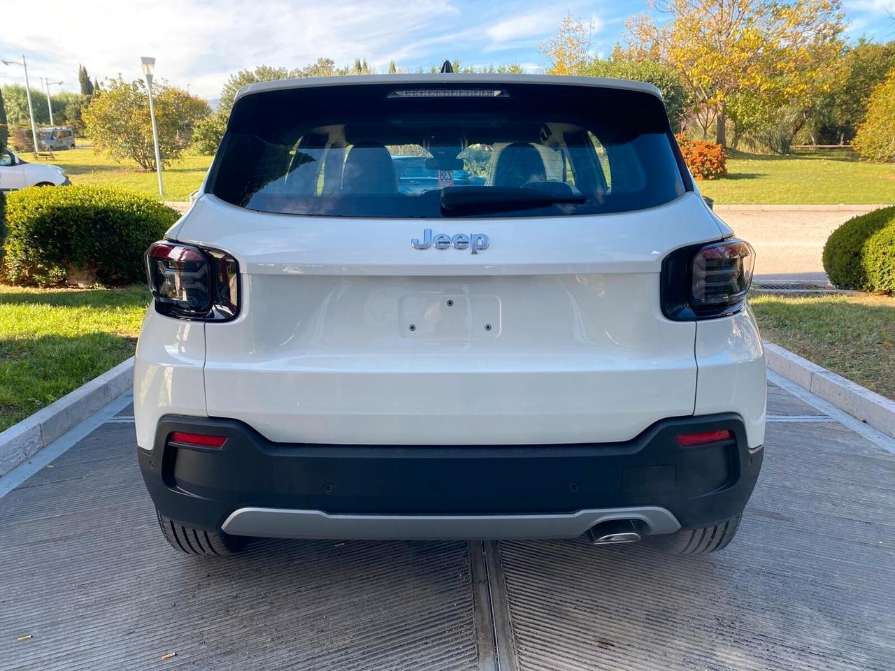 Jeep Avenger 1.2 Turbo 100 CV MHEV Altitude