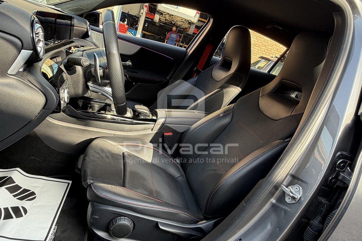 MERCEDES A 35 AMG 4Matic