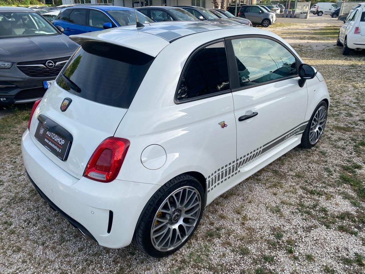 ABARTH - 500 - 1.4 Turbo T-Jet Custom - FINANZIABI