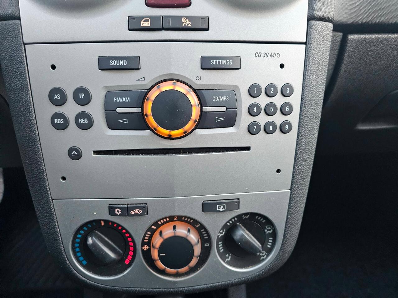 OPEL CORSA 1.2 85CV CLUB