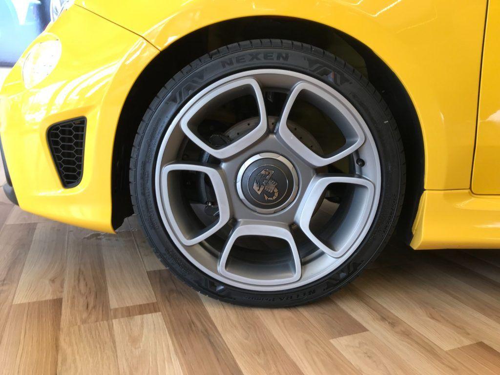 Abarth 595 1.4 Turbo T-Jet 165 CV Turismo