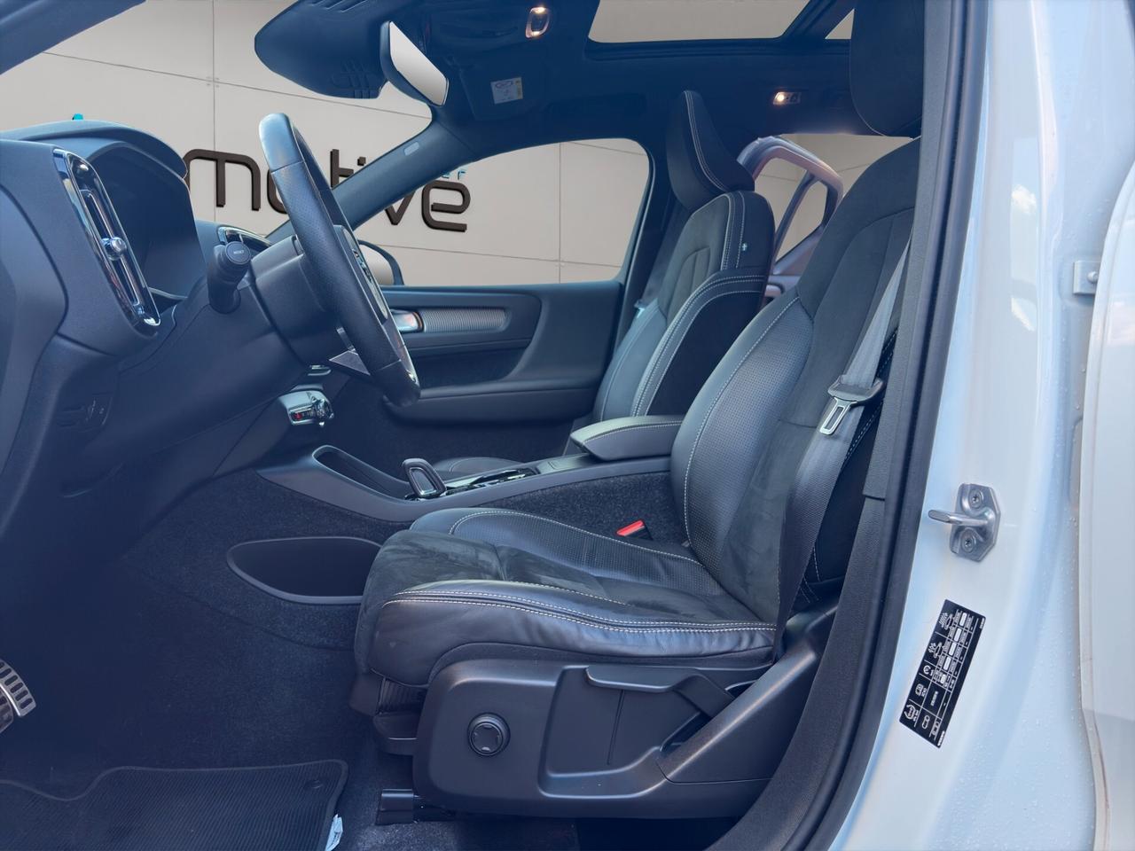 Volvo XC40 T5 AWD Geartronic R-design