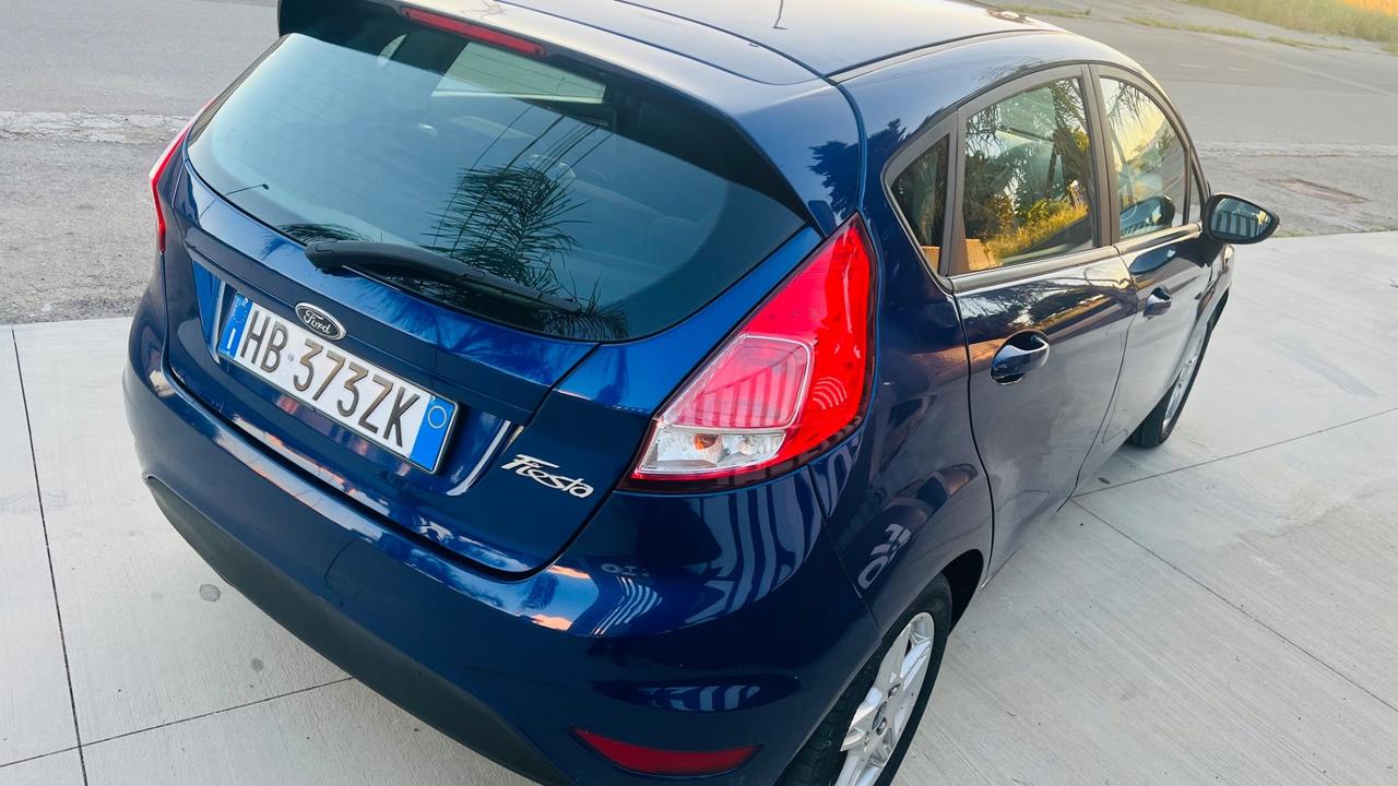 Ford Fiesta 1.5 TDCi 75CV 5 porte