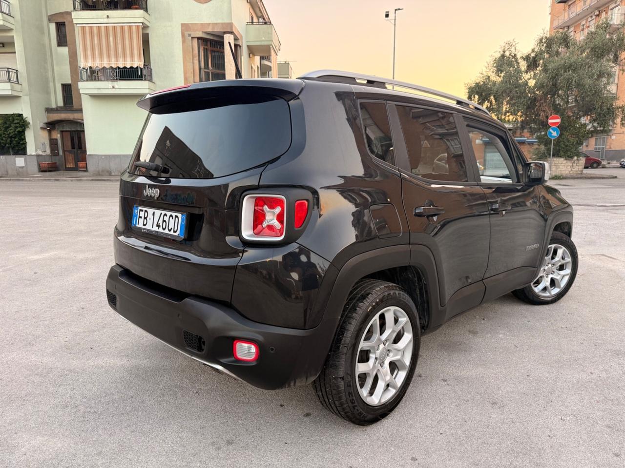 Jeep Renegade 1.6 Mjt 120 CV Limited Full Perfett