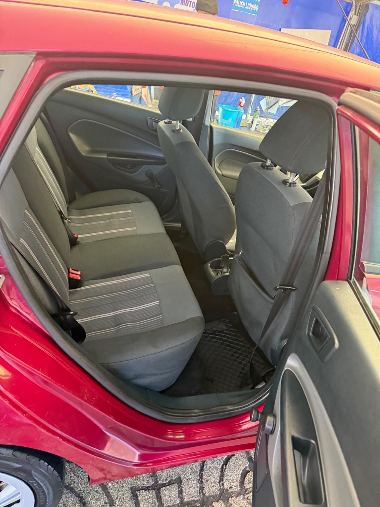 Ford Fiesta Fiesta+ 1.2 82CV 5 porte