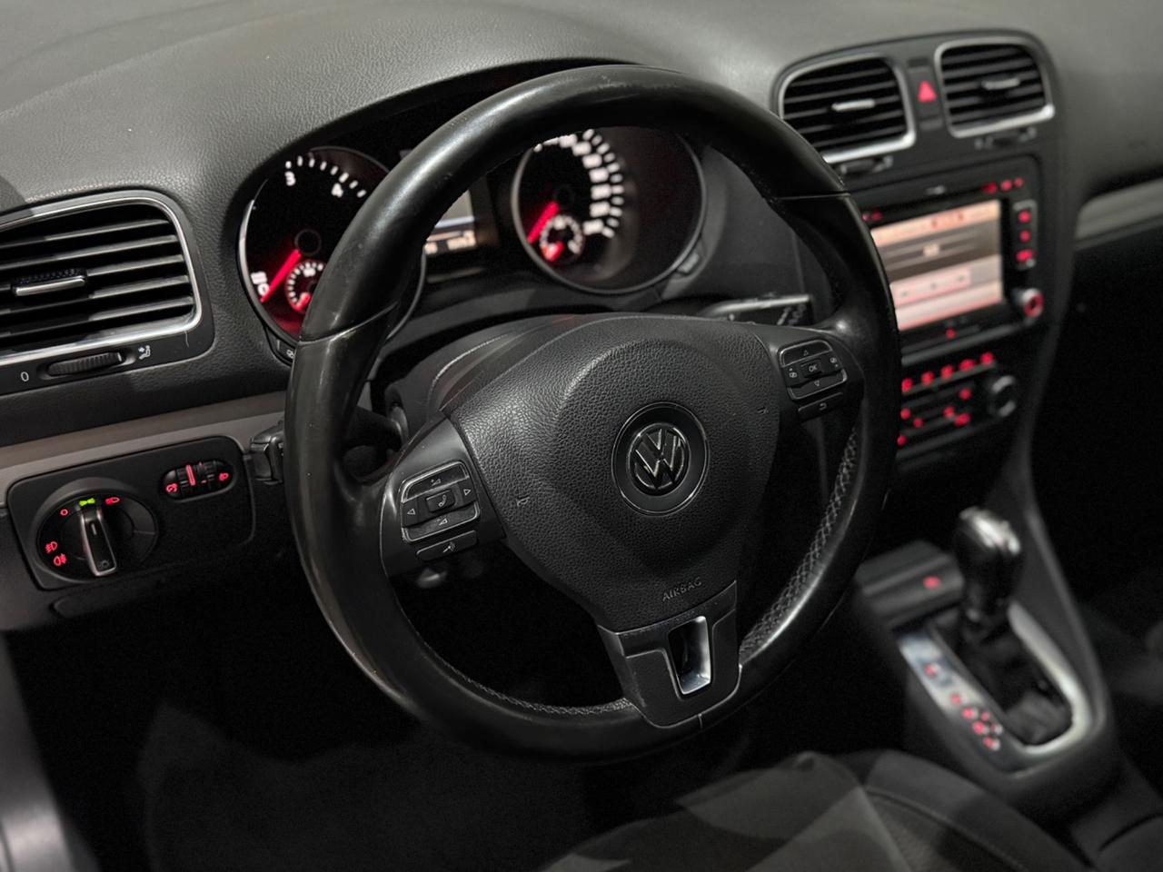 Volkswagen Golf 1.6 TDI DSG Highline Per Neopatentati