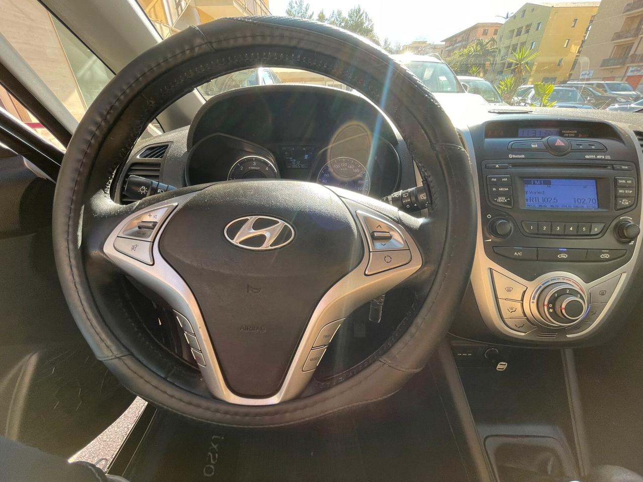 Hyundai iX20 1.6 CRDI 115 CV APP MODE