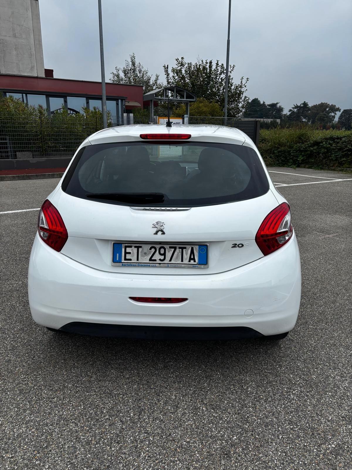 Peugeot 208 1.2 VTi 82 CV 5 porte Allure UNICO PROPRIETARIO