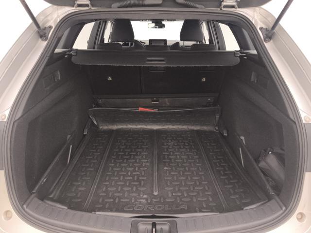 TOYOTA Corolla 1.8h Business cvt