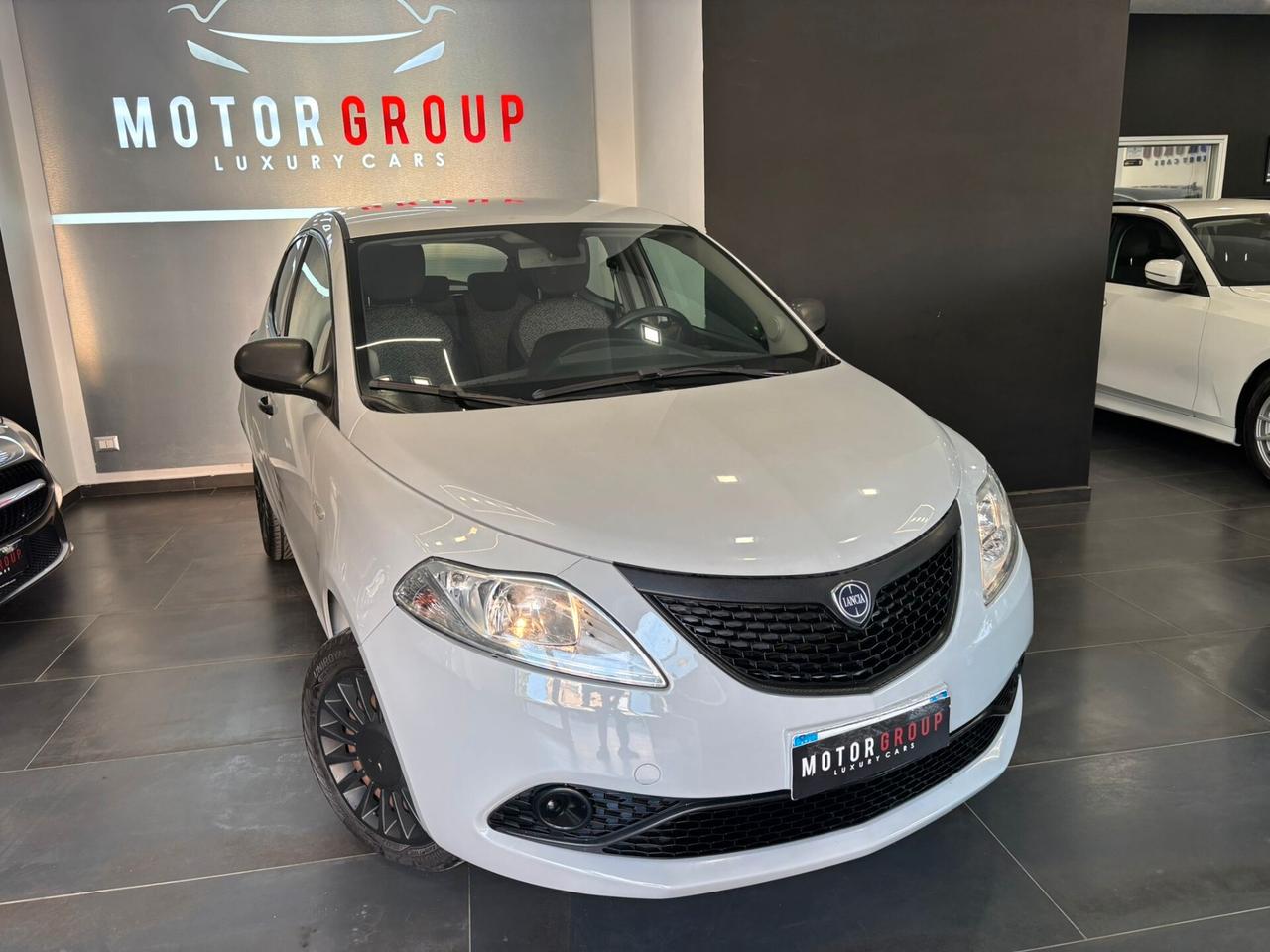 Lancia Ypsilon 1.2 69 CV 5 porte GPL Ecochic Platinum