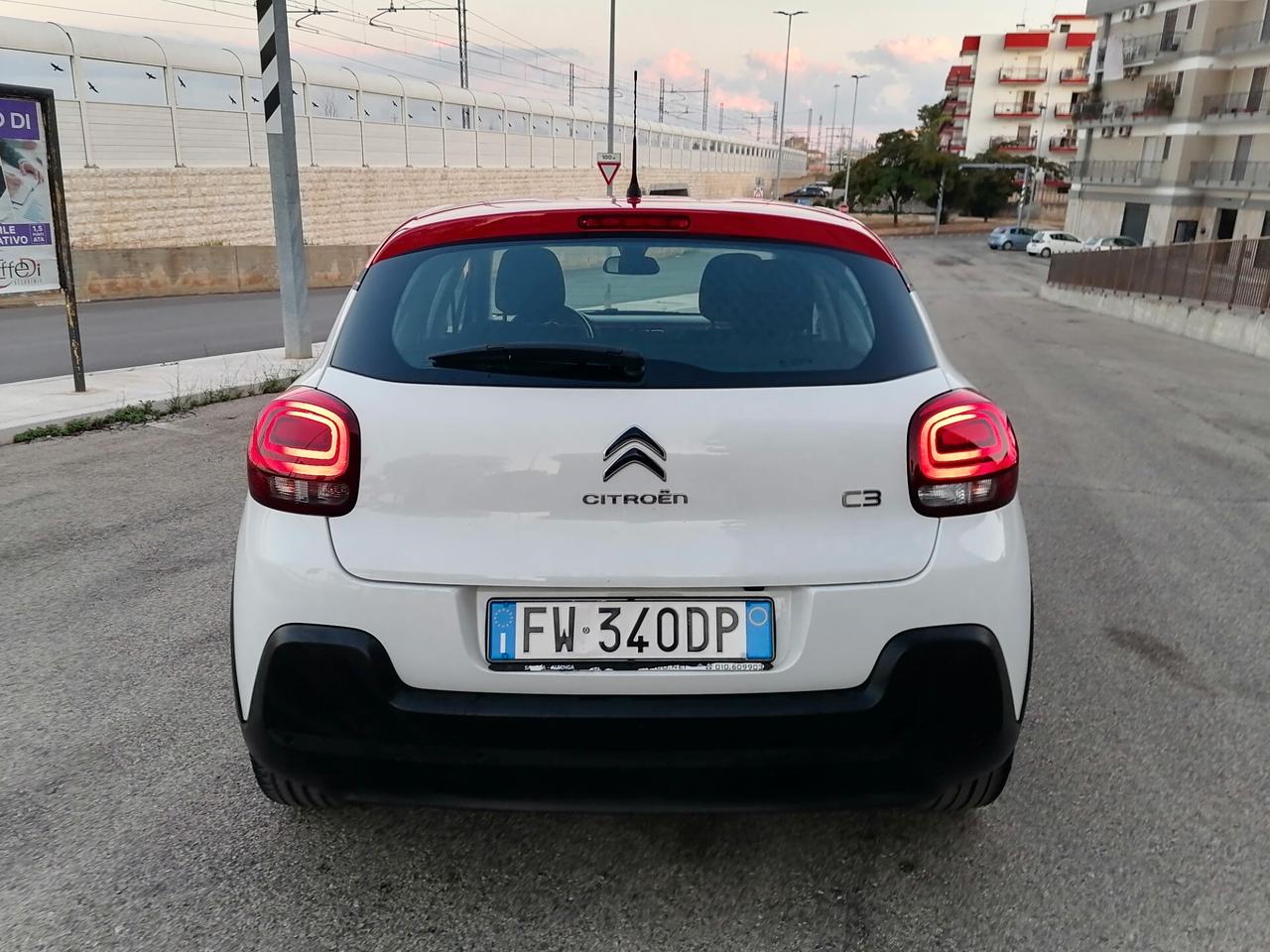 Citroen C3 1.2 benzina Shine NEOPATENTATI 2019