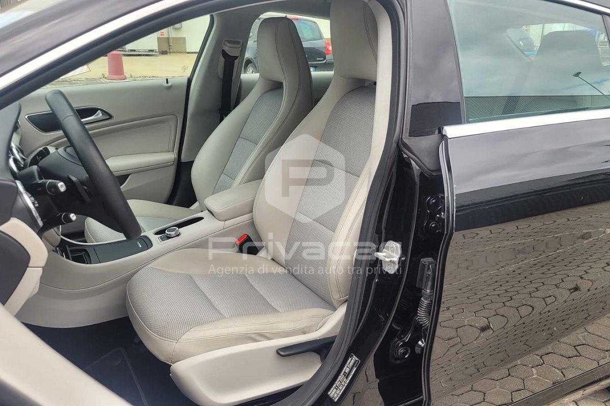 MERCEDES CLA 200 d S.W. Automatic Business