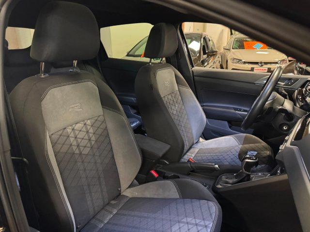 VOLKSWAGEN Taigo 1.0 TSI DSG R-Line 18" C/GRIMALDI SPECIAL DAY