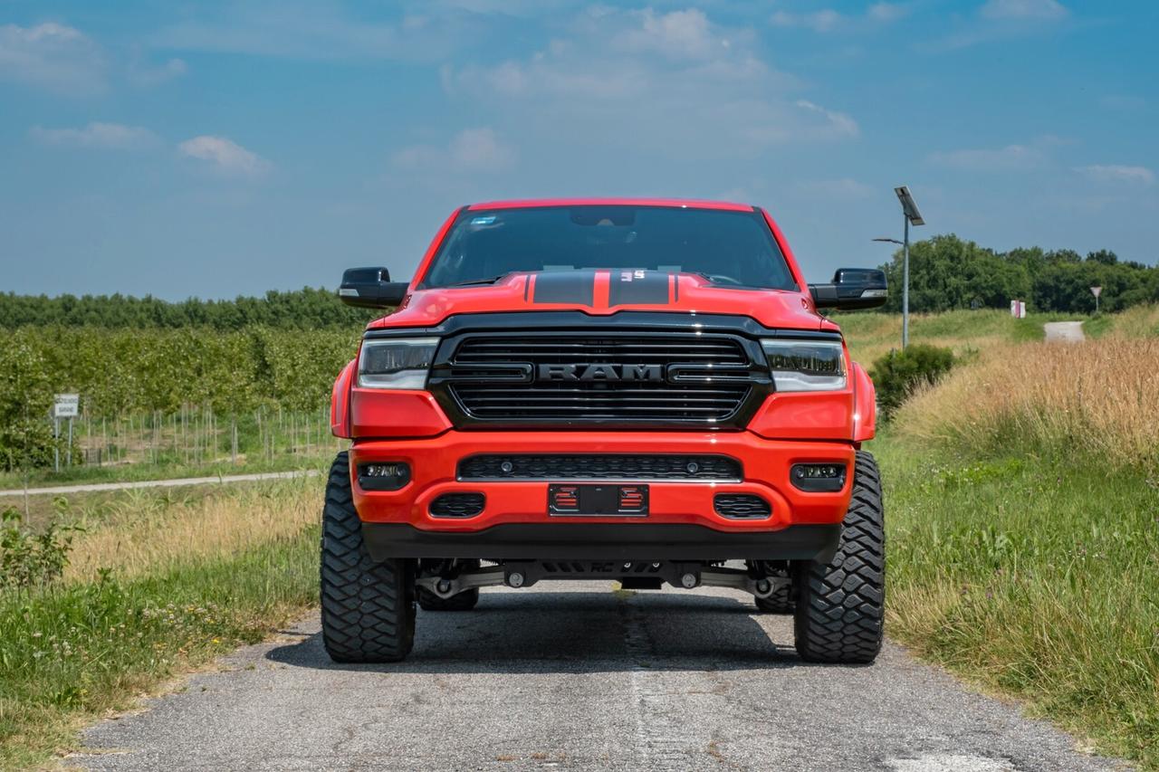 Dodge RAM 1500 CREW 5.7L V8 LARAMIE NIGHT LAST CALL EDITION 2025