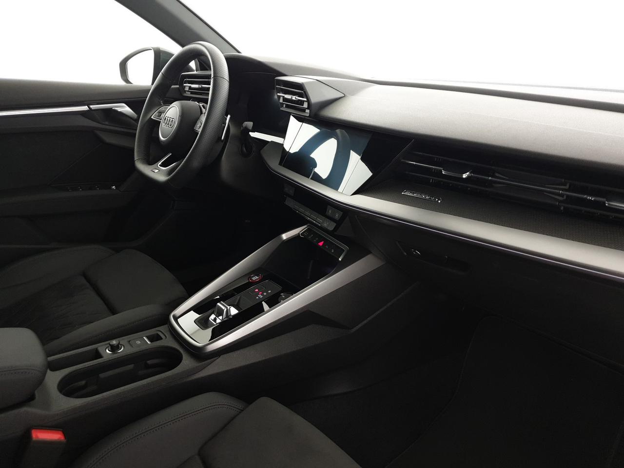 Sedan 2.5TFSI 400CV quattro S tronic