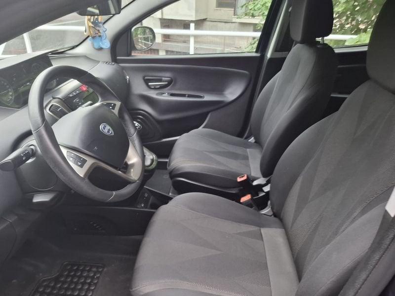 Lancia Ypsilon III 2015 1.2 Gold s&s 69cv my19