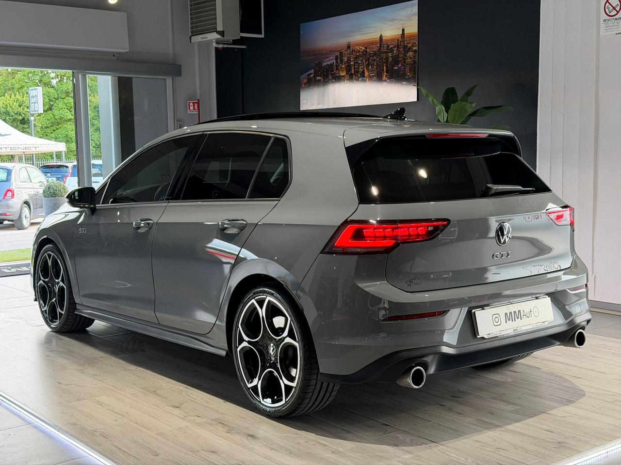 Volkswagen Golf GTI 2.0 TSI DSG