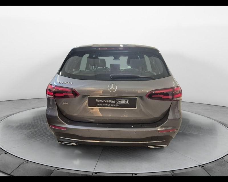 Mercedes-Benz Classe B - W247 2018 B 180 d Sport Plus auto