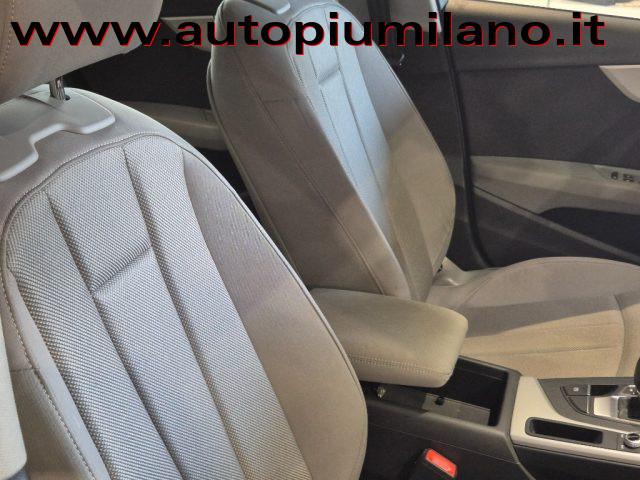AUDI A4 Avant 35 TDI S tronic Business Sport