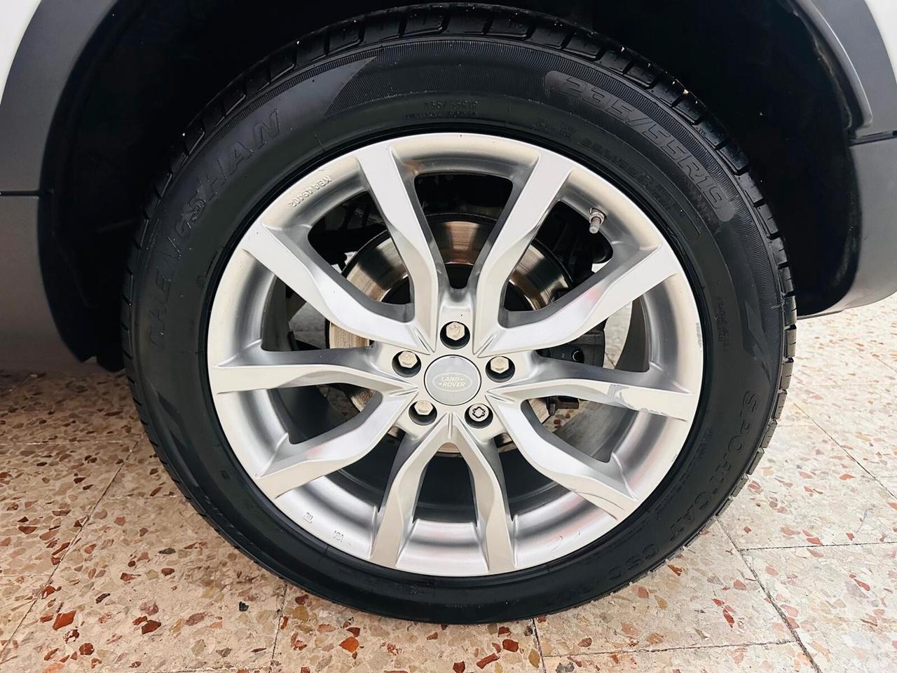 Land Rover Range Evoque 2.0 TD4 150 CV 5p. Pure