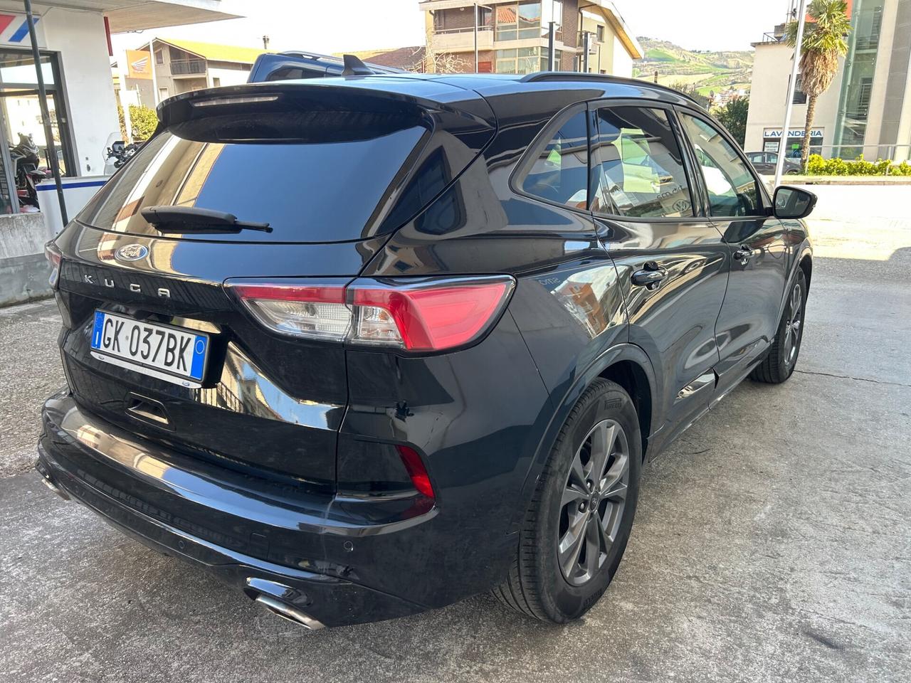 Ford Kuga 1.5 EcoBlue 120 CV ST-Line X ( Pari Nuovo)