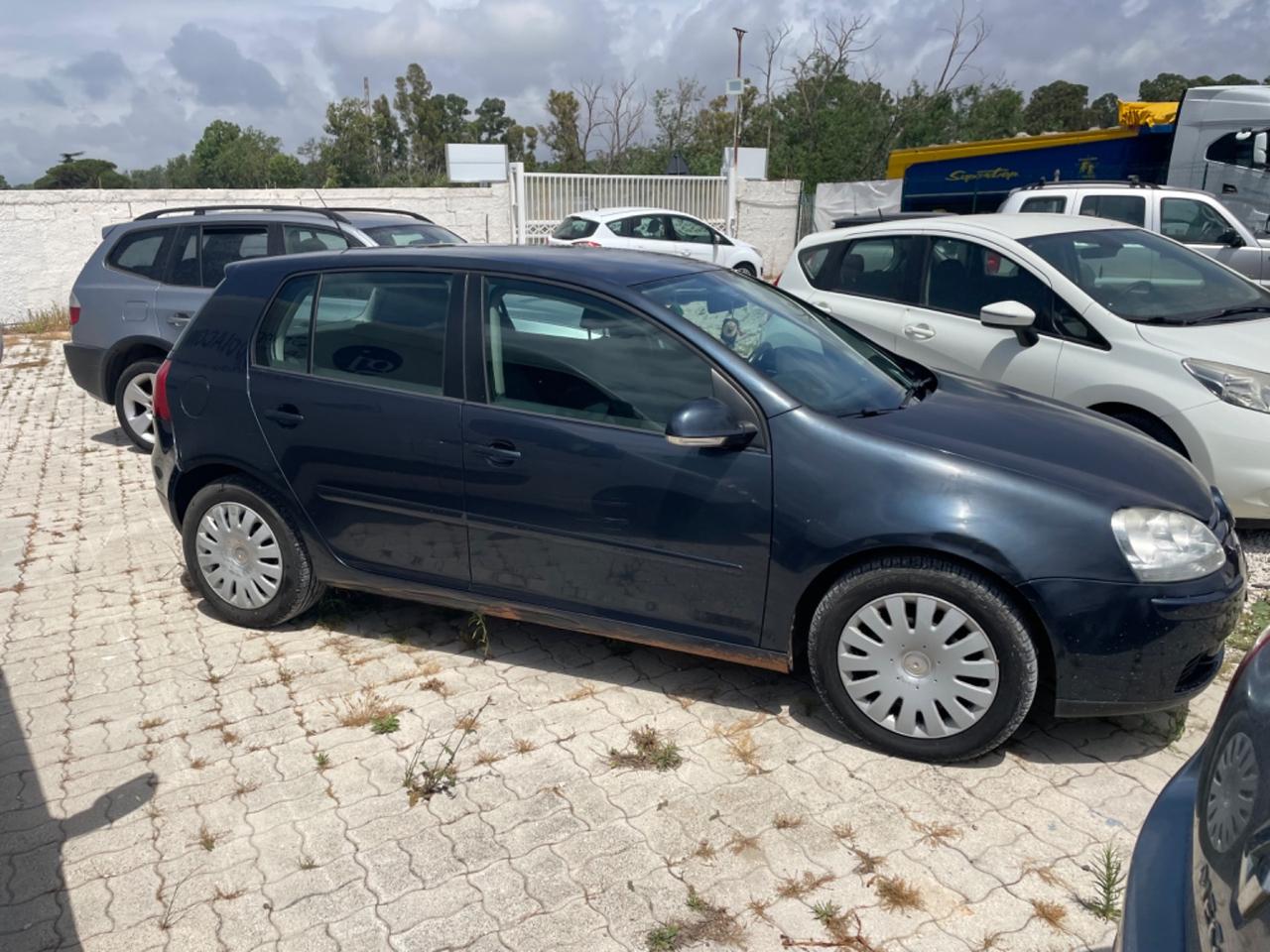 Volkswagen Golf 1.6 5p. Comfortline