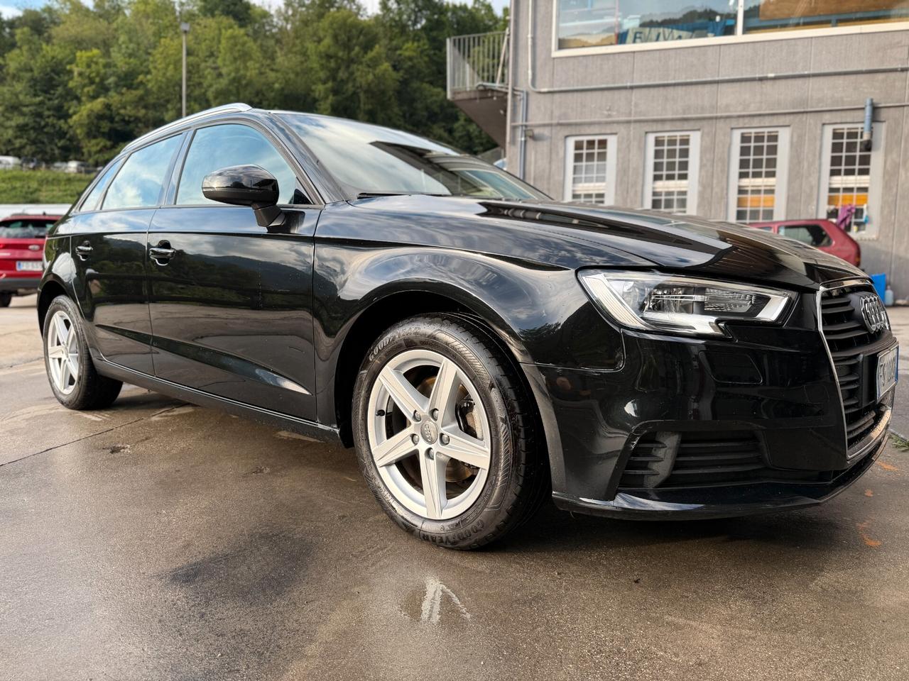 AUDI A3 SPB 2.0 TDI BUSINESS 150CV