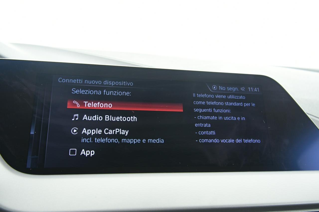 BMW 116d Business Advantage auto APPLE CARPLAY+NEOPATENTATI