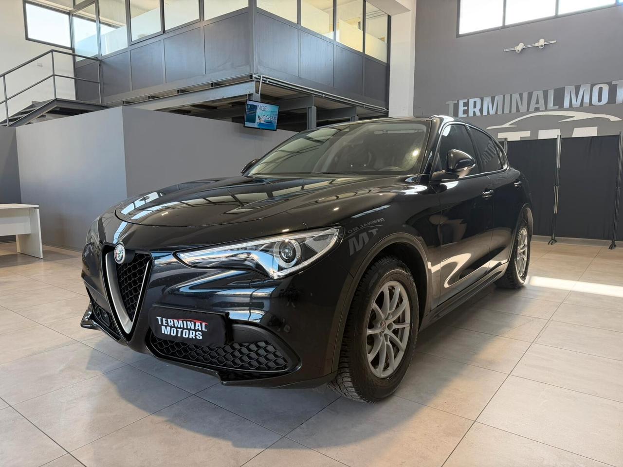 Alfa Romeo Stelvio 2.2 Turbodiesel 160 CV AT8 RWD Business