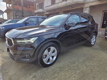 Volvo XC40 D3 AWD Geartronic Business Plus 150cv
