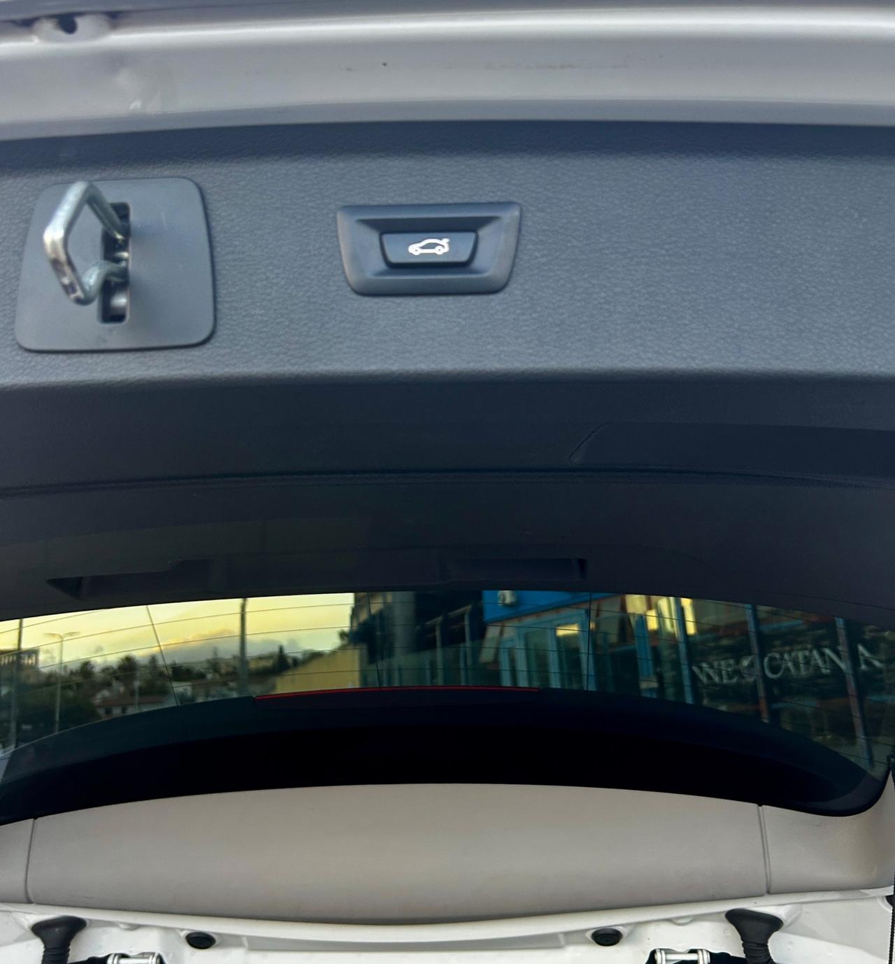 Bmw 2er Active Tourer 218d Luxury sport