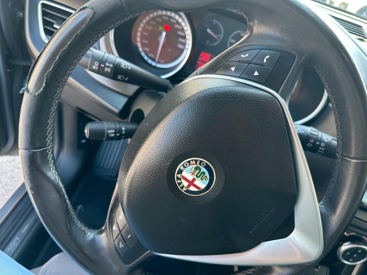 Alfa Romeo Giulietta 1.6 JTDm-2 105 CV Distinctive