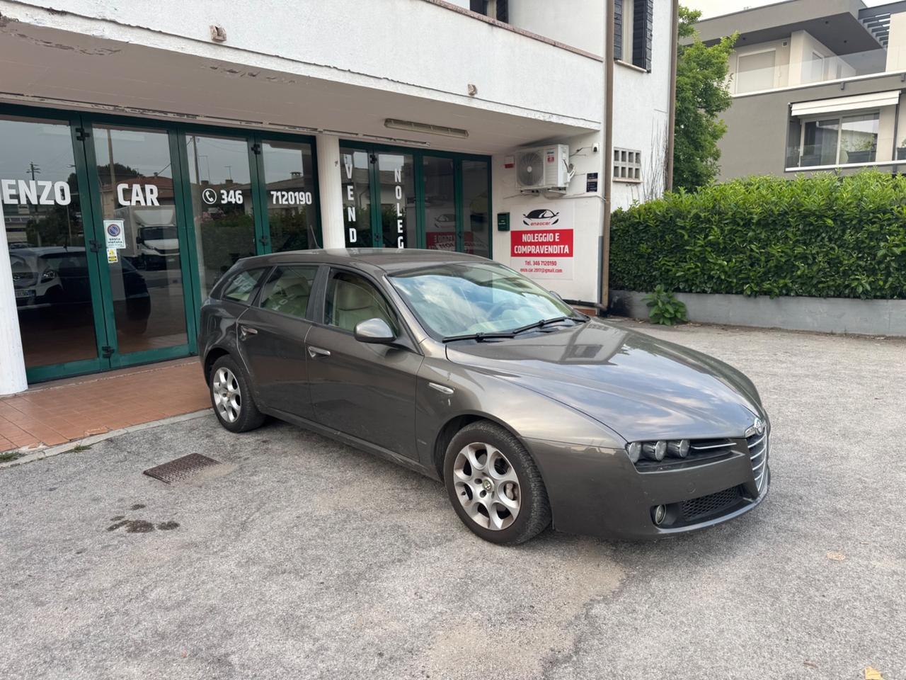 Alfa Romeo 159 1.9 JTDm 150CV Sportwagon Distinctive Q-Tronic