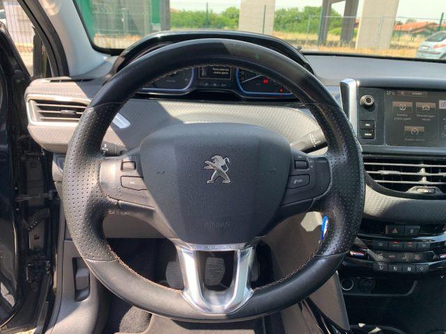 PEUGEOT 2008 1° serie BlueHDi 120 S&S Black Matt