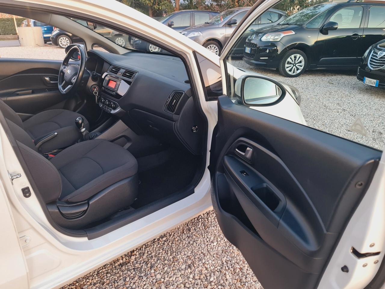 Kia Rio 1.1 CRDi 5p. Active