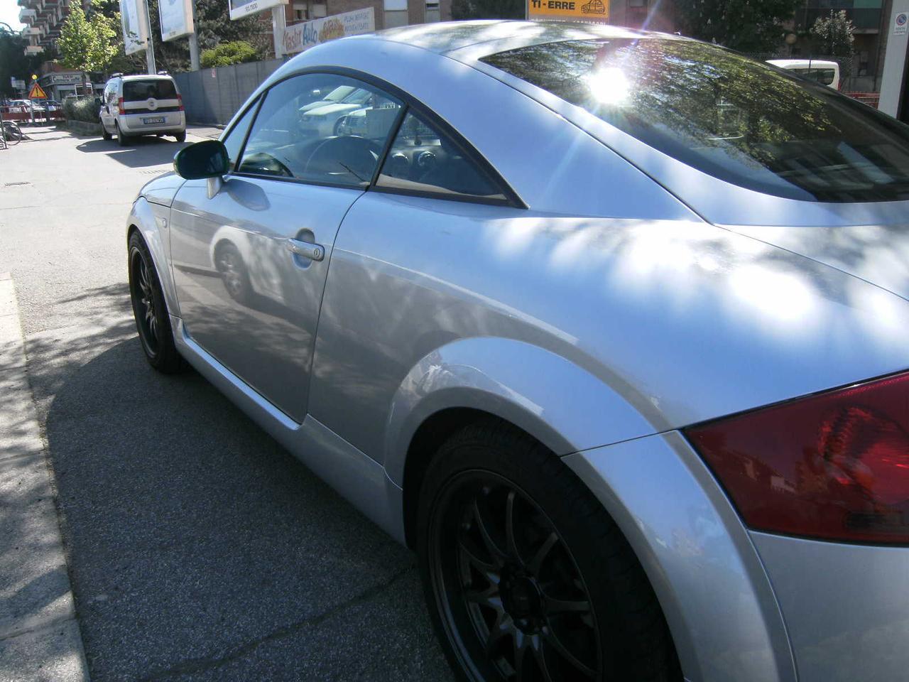 Audi TT Coupé 1.8 T 20V 225 CV cat quattro