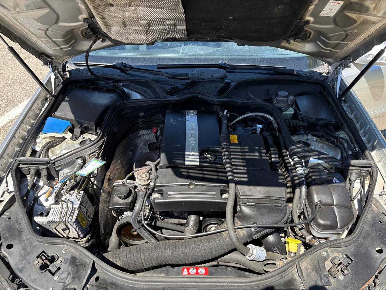Mercedes-benz E 200 K METANO