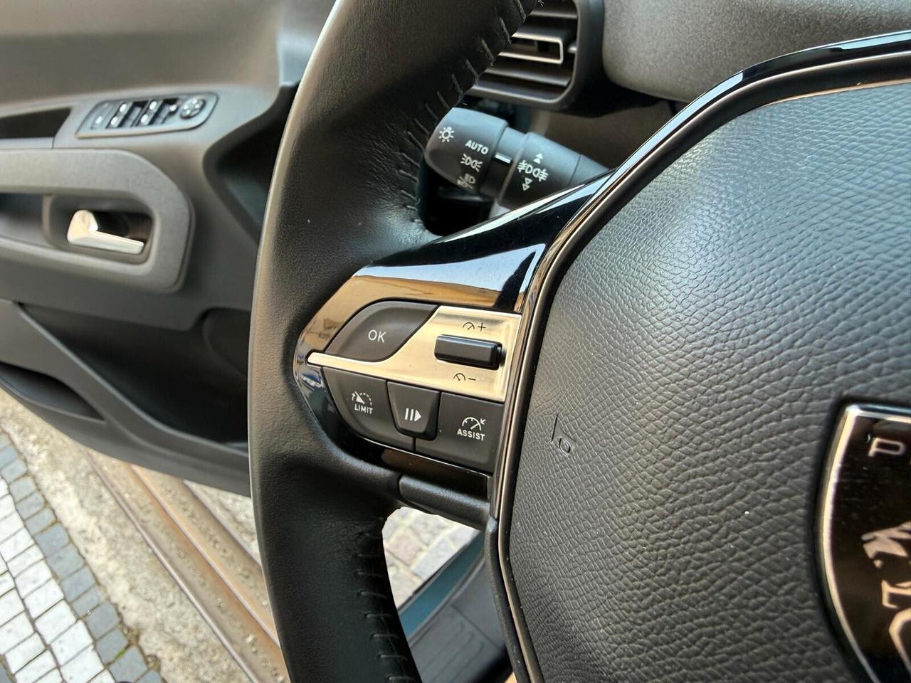 Peugeot Rifter 1.5 HDi 100cv 5 POSTI AUTOCARRO