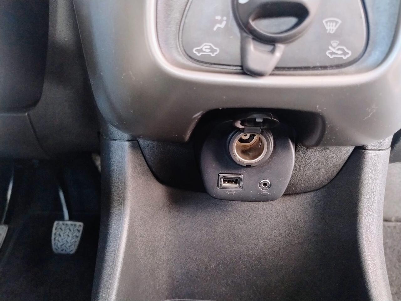 Citroen C1 VTi 68 5 porte Feel