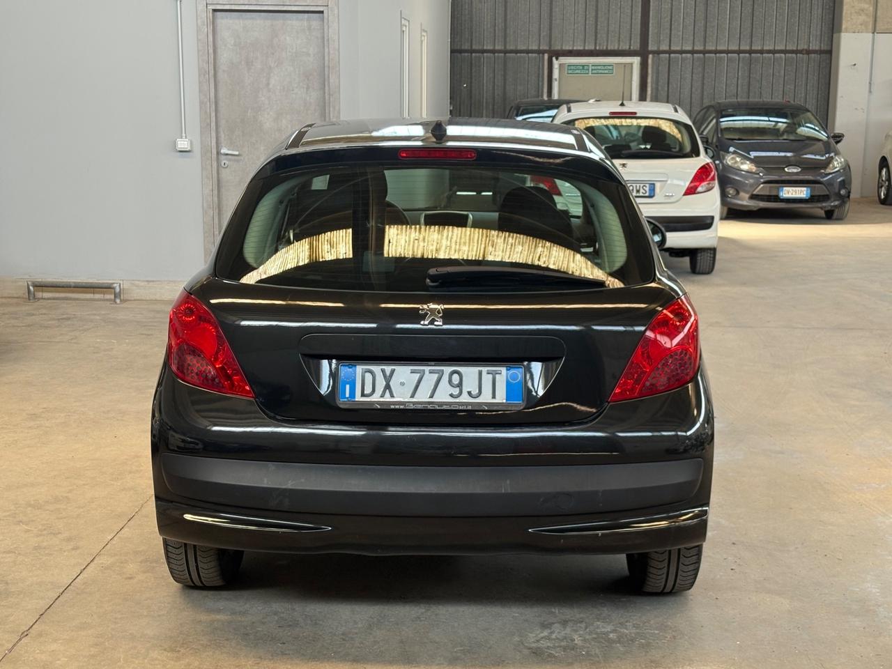 Peugeot 207 1.4 8V 75CV 5p. Energie Sport ECO GPL