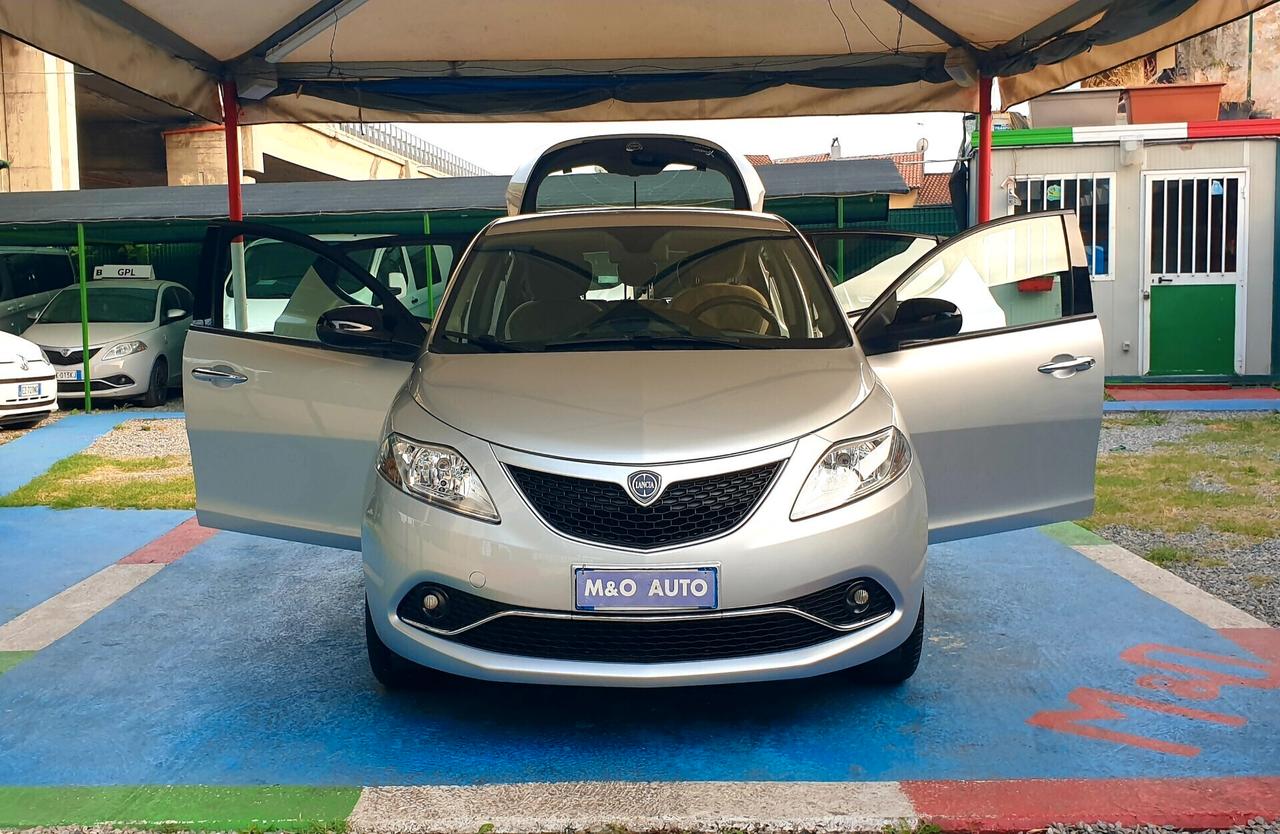 LANCIA YPSILON 1.2 BENZINA G.P.L DI CASA 76MILA KM EURO 6